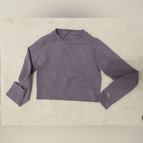 Dick’s Sporting Goods Cropped Athletic Long Sleeve Top - Picture 5 of 5